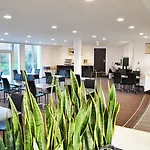 Westotel Life Nantes 4*