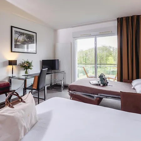 Westotel Life Nantes 4*