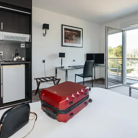 Westotel Life - 4 Etoiles 4* Carquefou