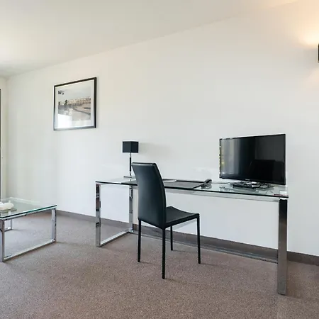 Westotel Life Nantes Aparthotel Carquefou